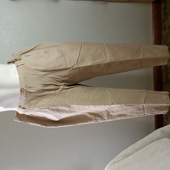 Avenue Pants - AVENUE Women's Petite Chinos Cream Pants-EUC-Sz 20P